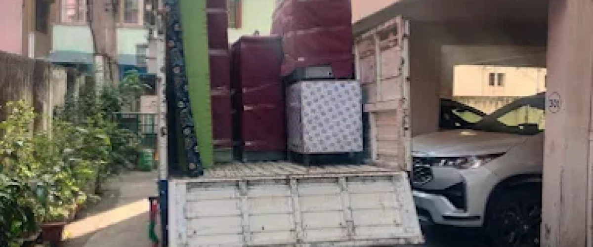 Professional household relocation service with safely packed goods in Bhubaneswar by Speedline Movers